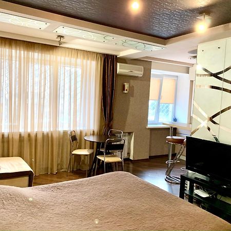 Apartment In Kharkiv , Prospect Nauki 19A מראה חיצוני תמונה