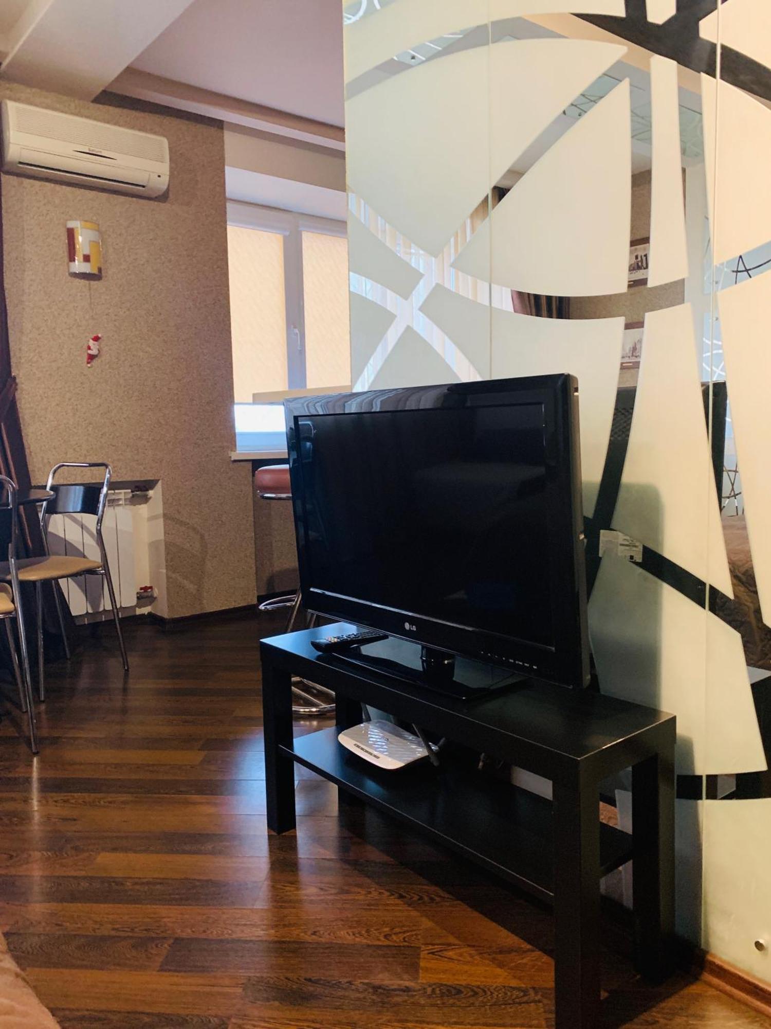 Apartment In Kharkiv , Prospect Nauki 19A מראה חיצוני תמונה