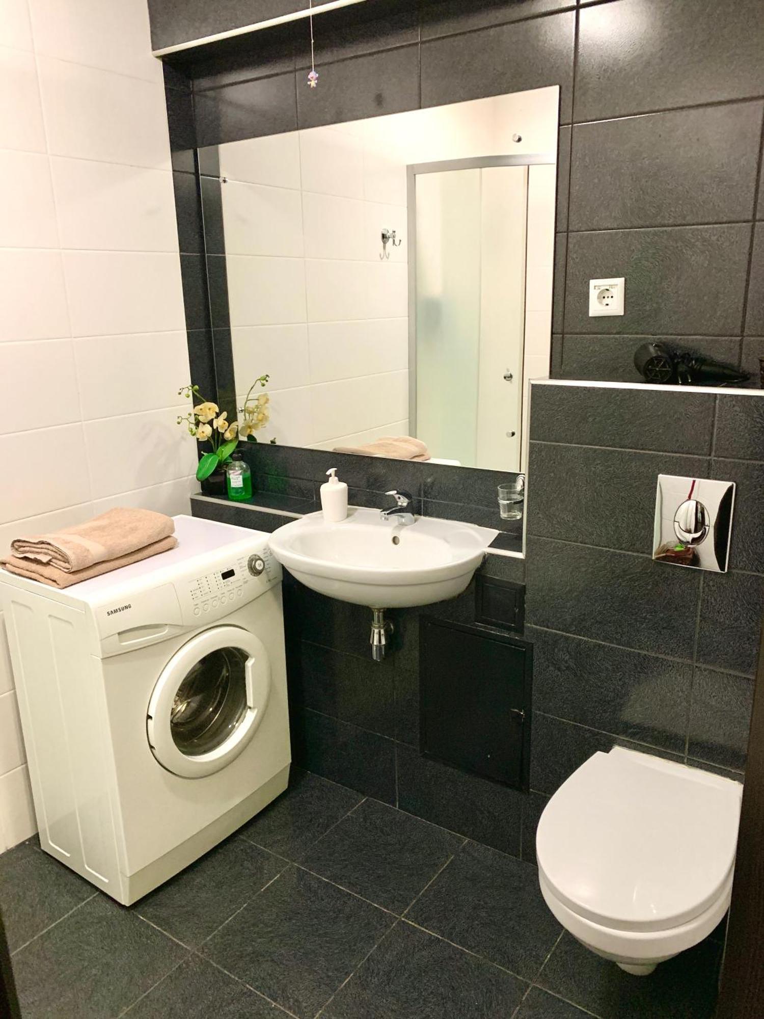 Apartment In Kharkiv , Prospect Nauki 19A מראה חיצוני תמונה